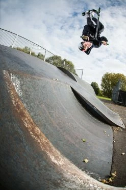 MICRO Πατίνι για Κόλπα Freestyle Chilli Pro Scooter Reaper Reloaded V2 – Green -Μαγαζί ποδηλάτων Orient fnf large chilli pro scooter reaper reloaded v2 green 6