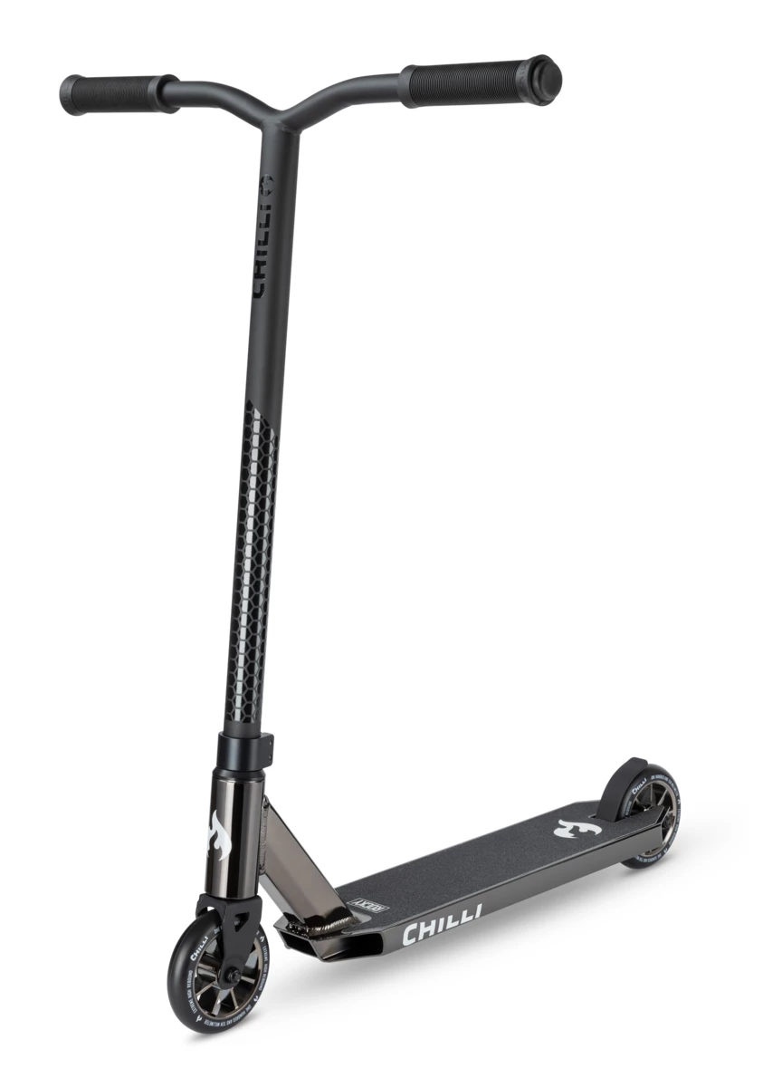 MICRO Πατίνι για Κόλπα Freestyle Chilli Pro Scooter Rocky Vol. 2 – Black Neochrome 3 MICRO Πατίνι για Κόλπα Freestyle Chilli Pro Scooter Rocky Vol. 2 – Black Neochrome