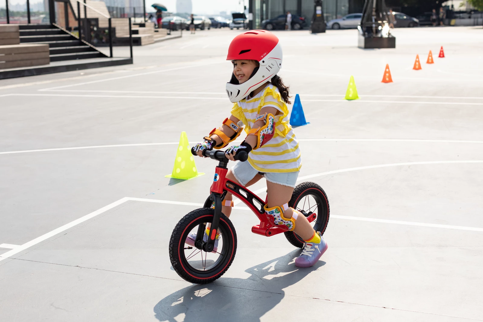 Κράνος Micro Racing Λευκό / Μπλε Small (48-54cm) 4 Κράνος Micro Racing Λευκό / Μπλε Small (48-54cm) - Image 2