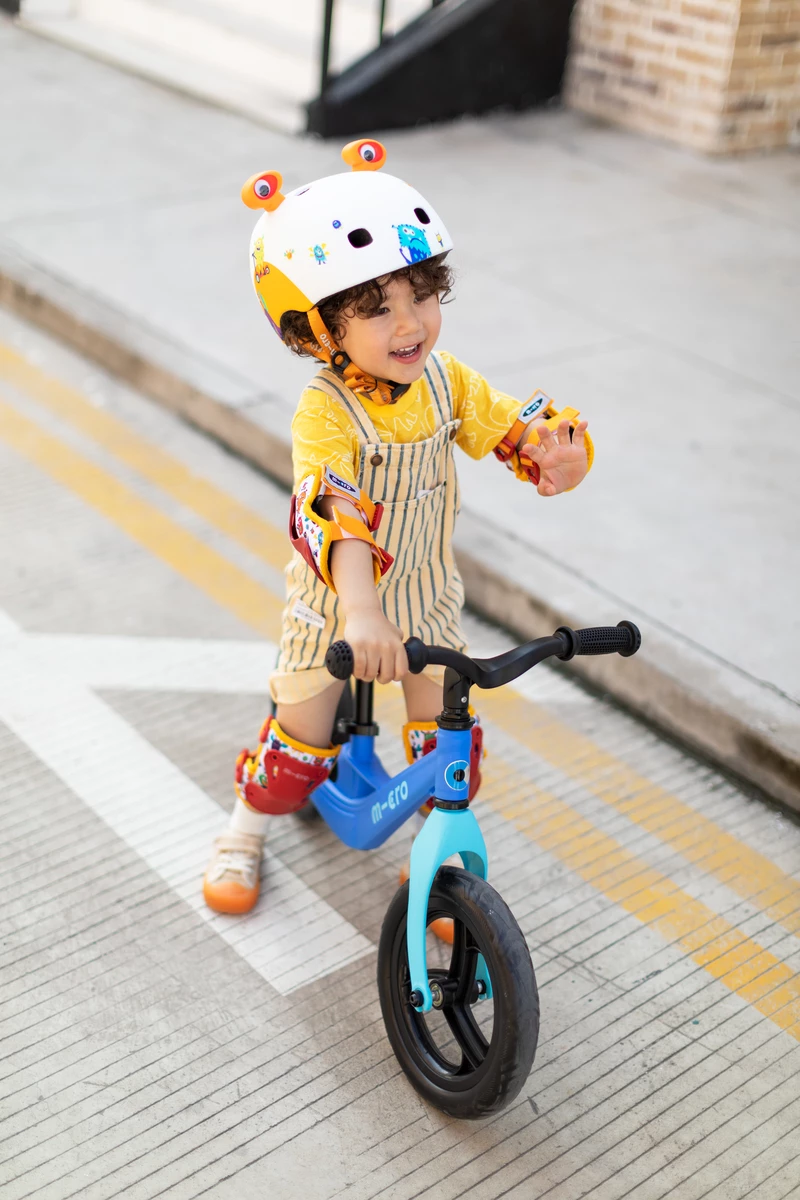 Ποδήλατο Ισορροπίας Micro Lite – Μπλε 6 Ποδήλατο Ισορροπίας Micro Lite – Μπλε - Image 4